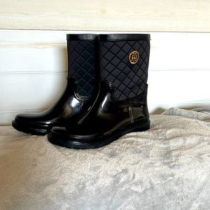 Tommy Hilfiger rain boots